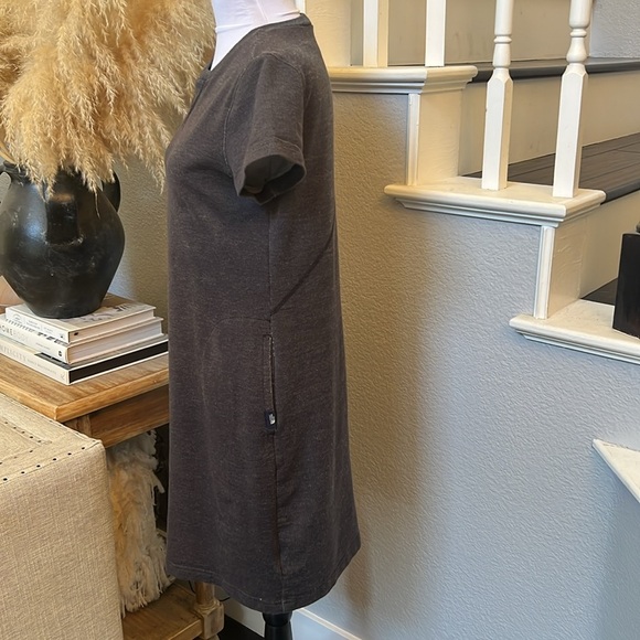 The North Face Gray Travel Casual Dress Size Small - Picture 3 of 5